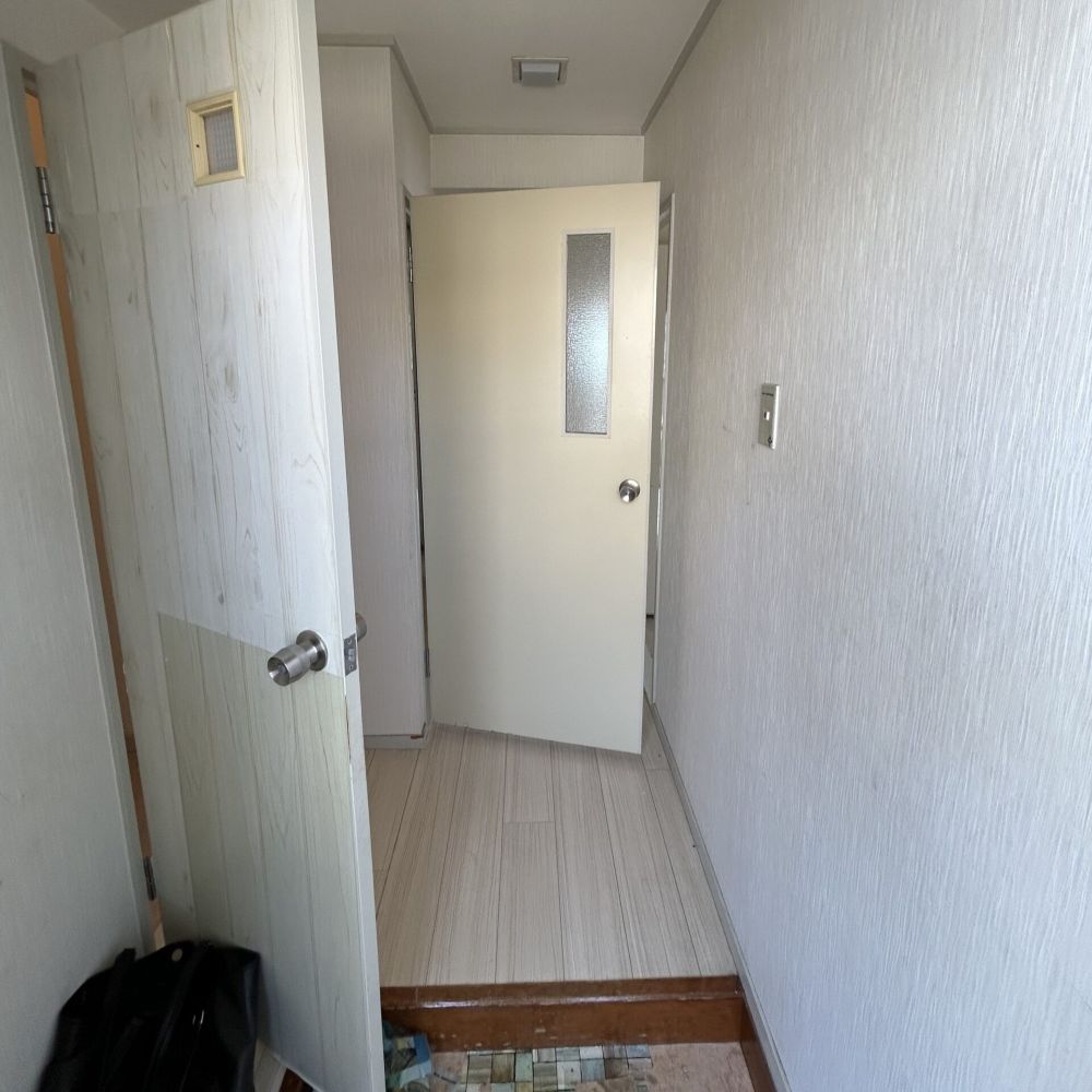 リノベーション前は、古い玄関でした